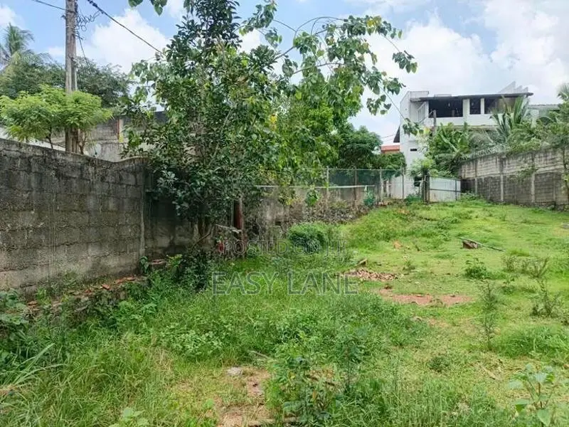 නුගේගොඩ – මිරිහාන තලපත්පිටිය ඉඩම විකිණීමට ‎