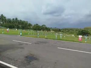 තලගල බෙරුකැටිය බිම් කොටස් විකිණීමට