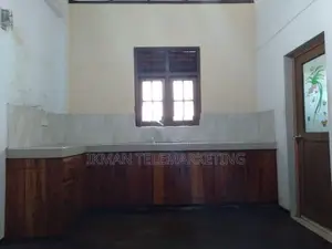 Upstairs Annex For Rent In Kiribathgoda
