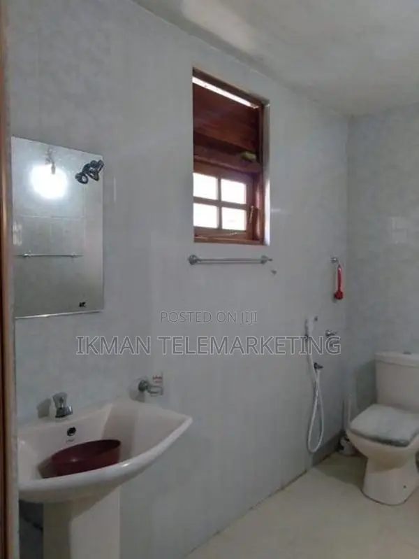 Upstairs Annex For Rent In Kiribathgoda