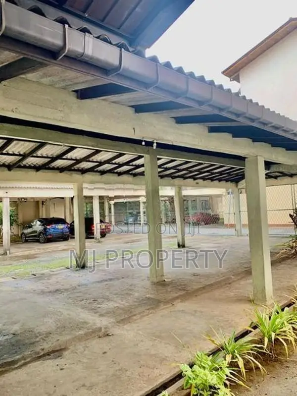 ( SC-1229) Valuable Upper Floor House Rent in Narahenpita