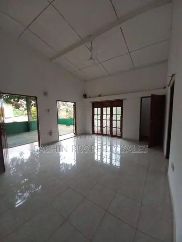 Fully Completed Two-Storey House Sale Moratuwa