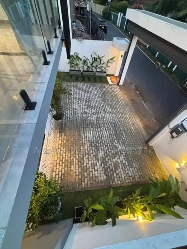 Houses For Sale – Wattala, Mahabage