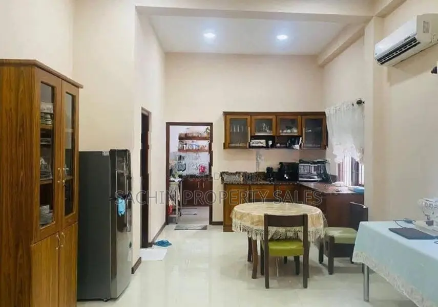 Two-Storey House For Sale IN GAMMANPILA,BANDARAGAMA