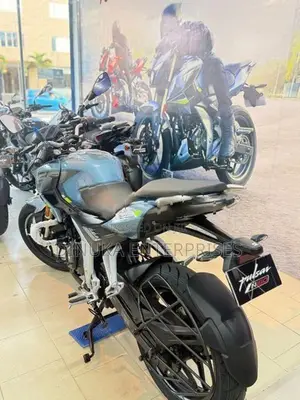 Bajaj Pulsar N160 Premium 2026