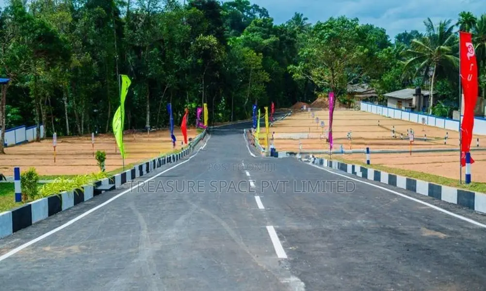 Land for Sale at Homagama City Limits