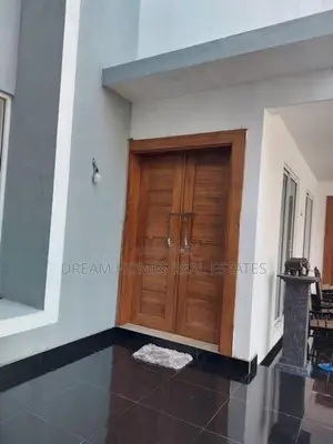 Modern Family Home for Sale in Ja-Ela