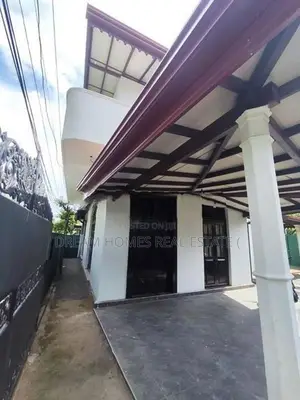 2-Story House for Sale – Ja-Ela Town