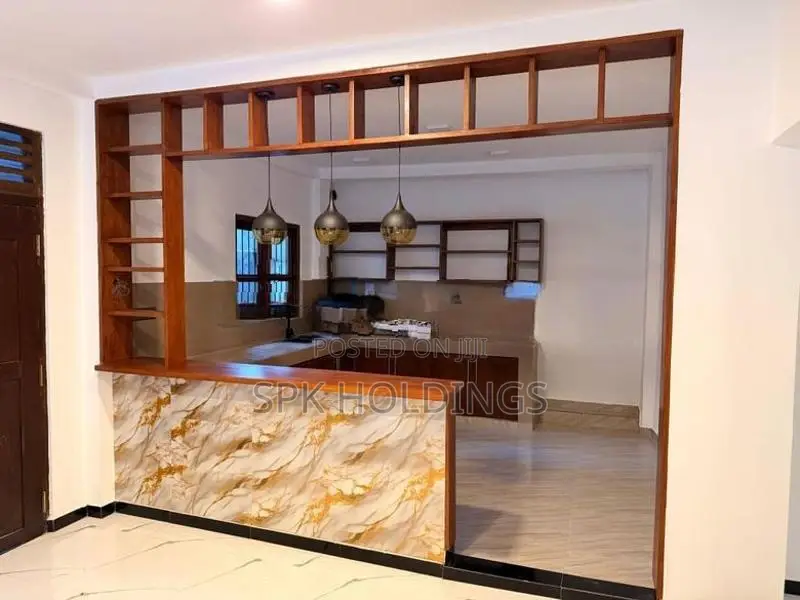 22.5-Perch Two-Storey Home - Nawagamuwa