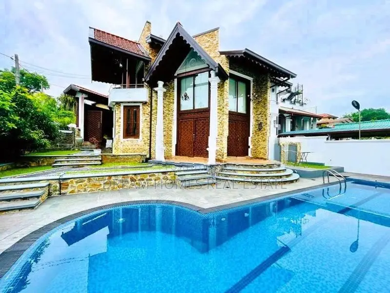 Luxury 4 Bedroom House For Sale – Thalawathugoda In Talawatugoda