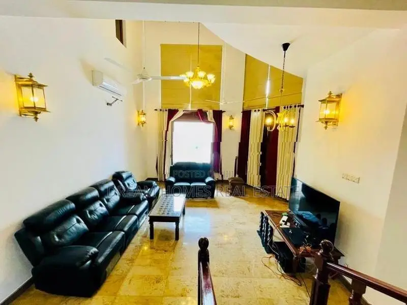 Luxury 4 Bedroom House For Sale – Thalawathugoda In Talawatugoda