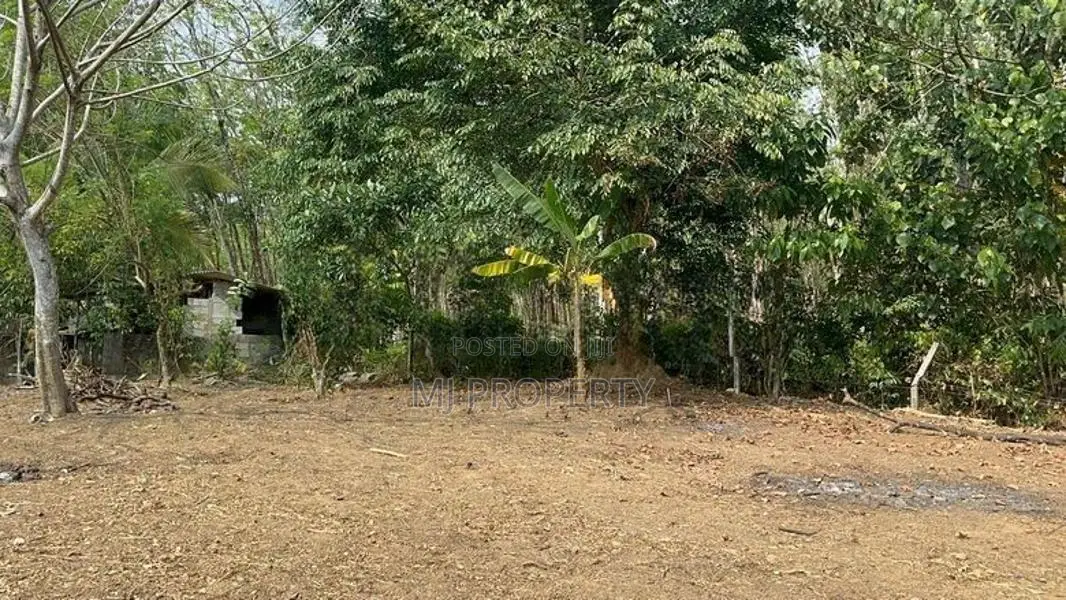 (TS-1209) Valuable Residential Bare Land Sale In Padukka