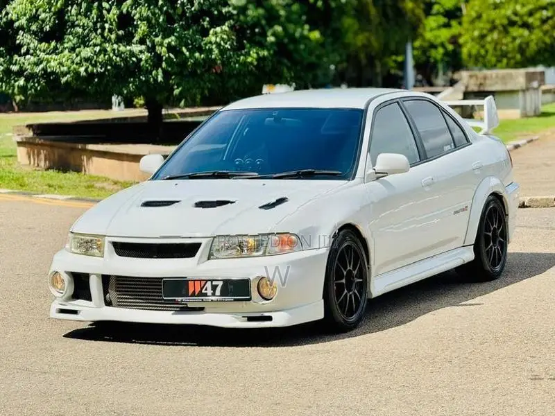 Mitsubishi Lancer EVO 6 Race 2000
