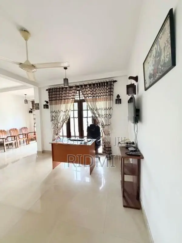 Fully Furnished House For Rent In Nittambuwa