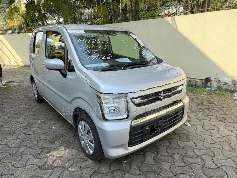 Suzuki Wagon R FX petrol 2024