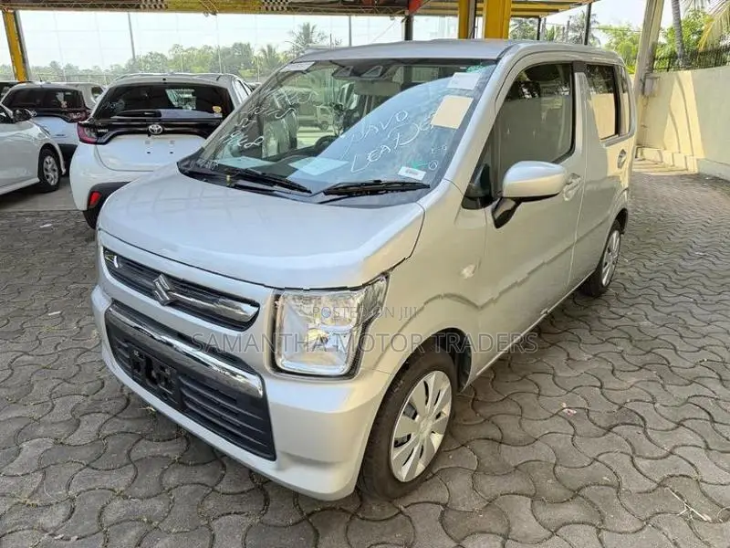 Suzuki Wagon R FX petrol 2024