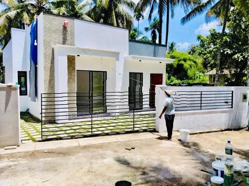 3-Bedroom House for Sale in Homagama