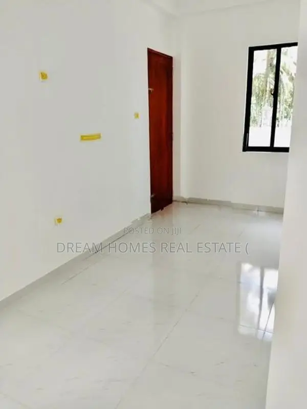 3-Bedroom House for Sale in Homagama