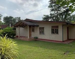 (AL357) 31 Perch Land with House for Sale in Pitipana