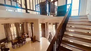 Morden 3-storey house for sale in Mount lavinia
