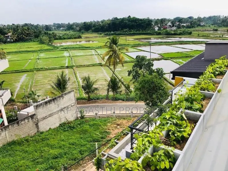 super luxury house for sale thalawathugoda