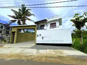 Brand-New House Siddamulla Piliyandala off Kudamaduwa Facing 20 Feet R