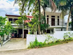 Commercial Building for Sale in Malabe