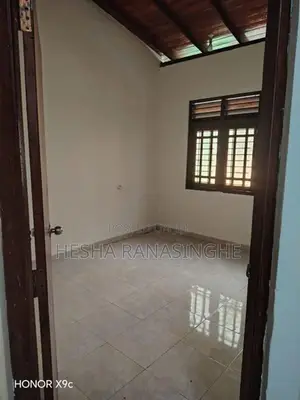 House With Annex Very Close To Kottawa Town For Sale