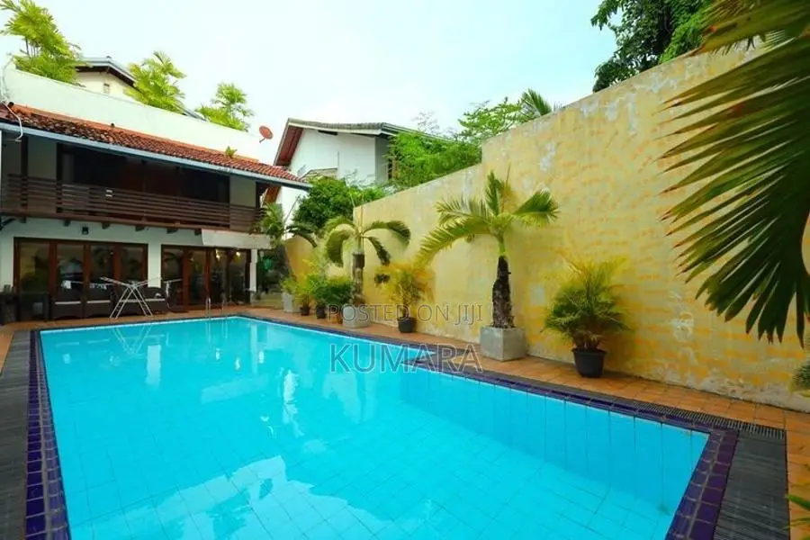 Exclusive fully Furnished Luxury Residence in NAWALA