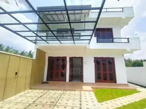Brand New 3storey House for Sale in Kottawa Polgasowita Roadjaliyagam
