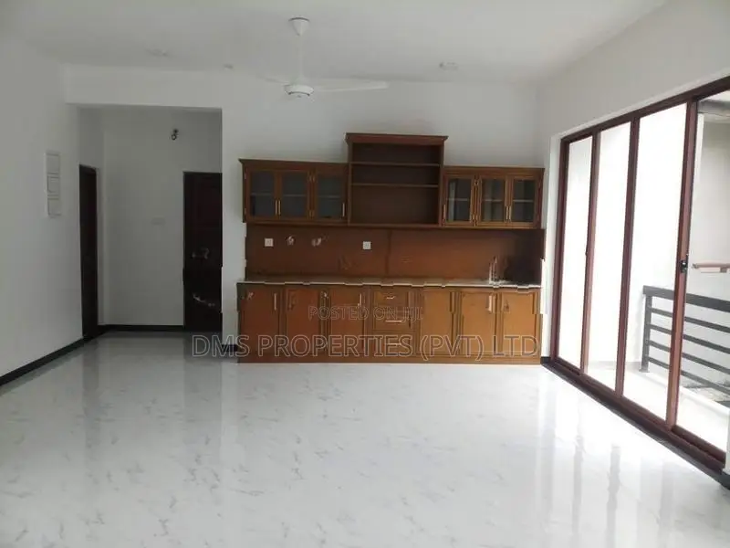 House For Rent ~ Rajagiriya 4 BR