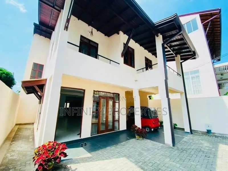 (AF281) 02 Story House With 9.5 P Sale At Pagoda Road Nugegoda