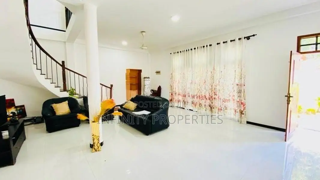 (AF281) 02 Story House With 9.5 P Sale At Pagoda Road Nugegoda