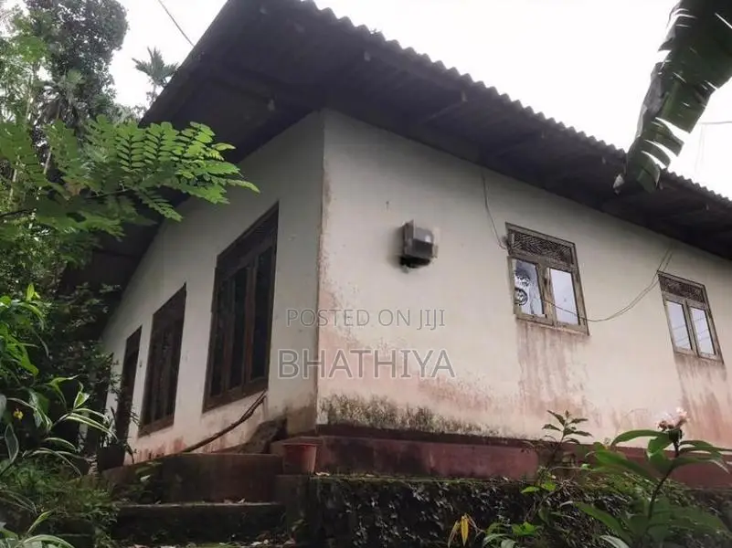 House for Sale in Ginigathena Town