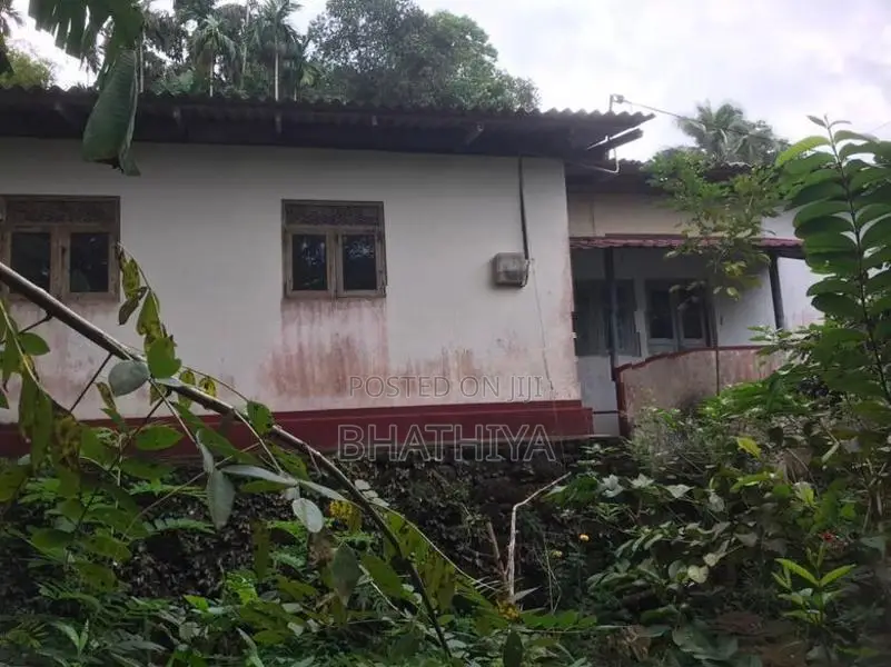 House for Sale in Ginigathena Town