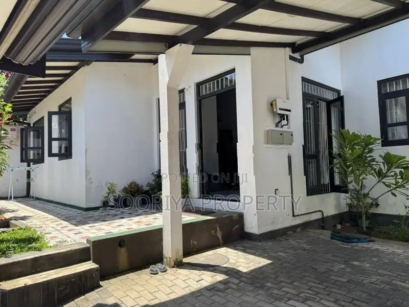 Newly Build House for Sale in Moratuwa Piliyandala