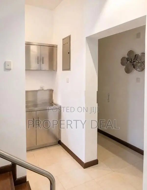 Spacious 3-Storey Residence House For Sale – Pitakotte - PDH405 In Kot