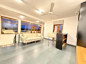 Scenic Luxury Home with Paddy Field Views – Pannipitiya