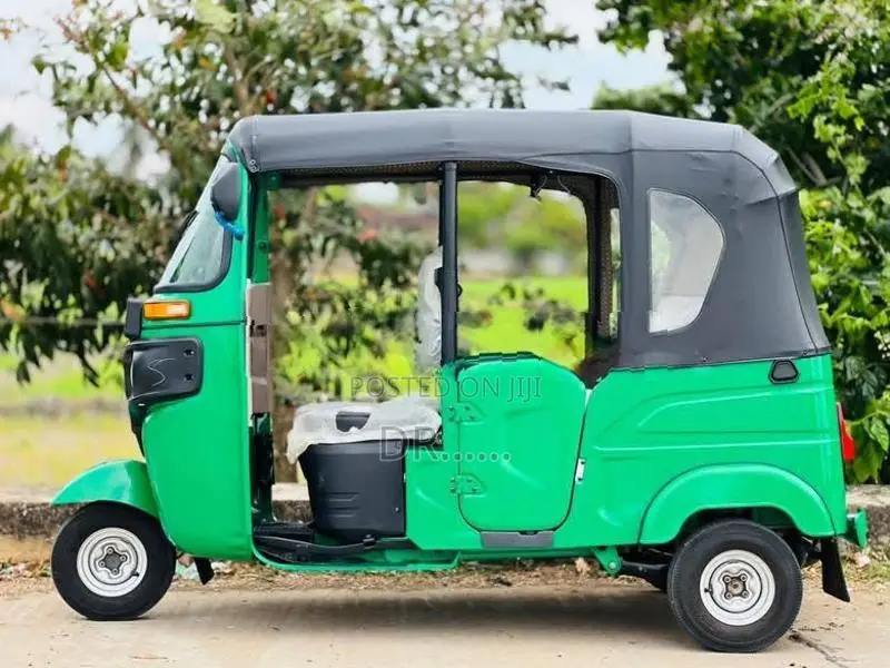 Bajaj RE Three Wheeler 2025