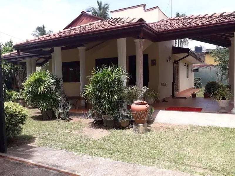 House for Sale Ekala, Ja Ela