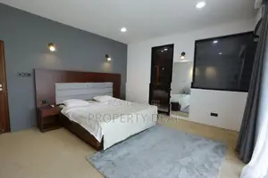 Luxury Architect-Designed 4-Bedroom House For Sale - PDH400