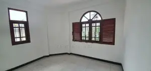 5 Bedrooms House For Sale in Pannipitiya - PDH34