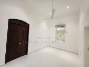 Kelaniya Colonial House with Land for Sale