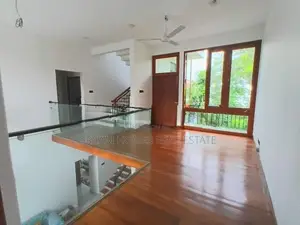Spacious 4-Bedroom House For Rent – Thalawathugoda