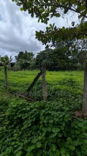 හෝමාගම – කිරිවත්තුඩුවෙන් පර්චස් 15 ක වටිනා ඉඩමක්