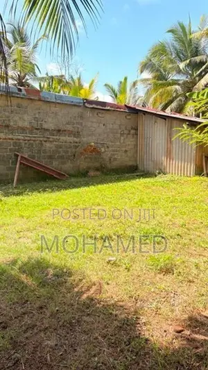 Land with House for Sale Bopitiya