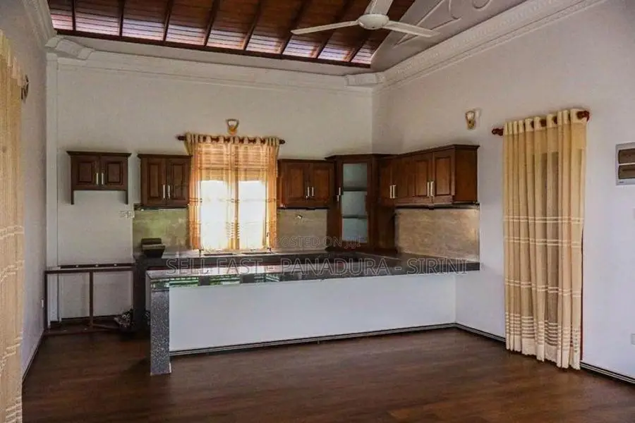 Luxury Fully Furnished Ac House for Rent Panadura