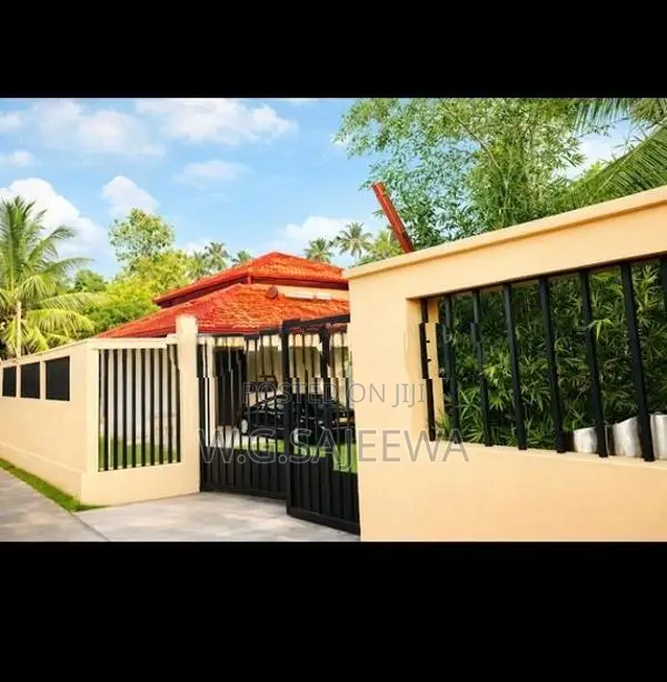 luxury Villa house for sale katunayaka