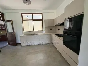 Luxury New House for Sale in Thalawathugoda
