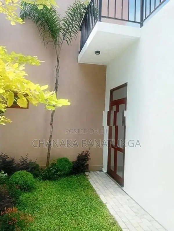 Brand New House for Sale Batuwandara, Piliyandala